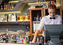 Why your bar needs cash management technology
